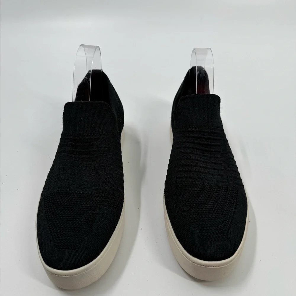 Universal Thread Black Slip Ons Size 10